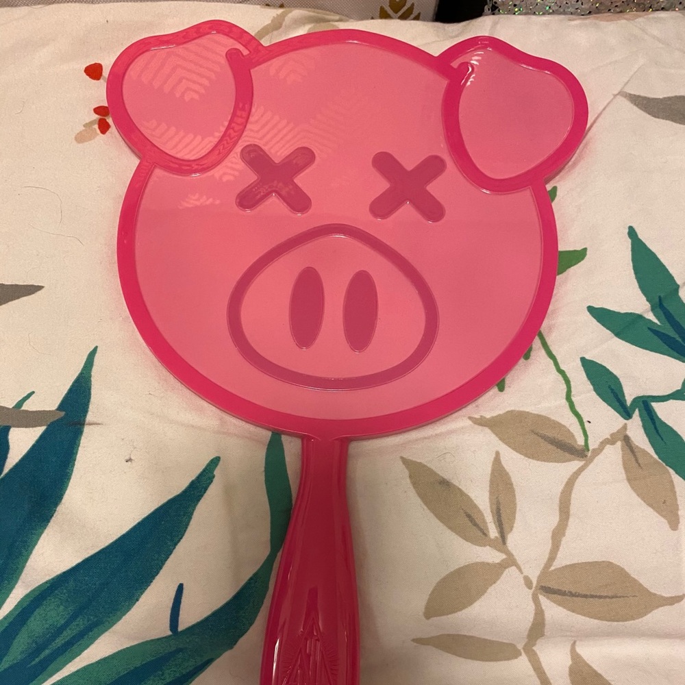 Jeffree Star X Shane Dawson pink pig mirror